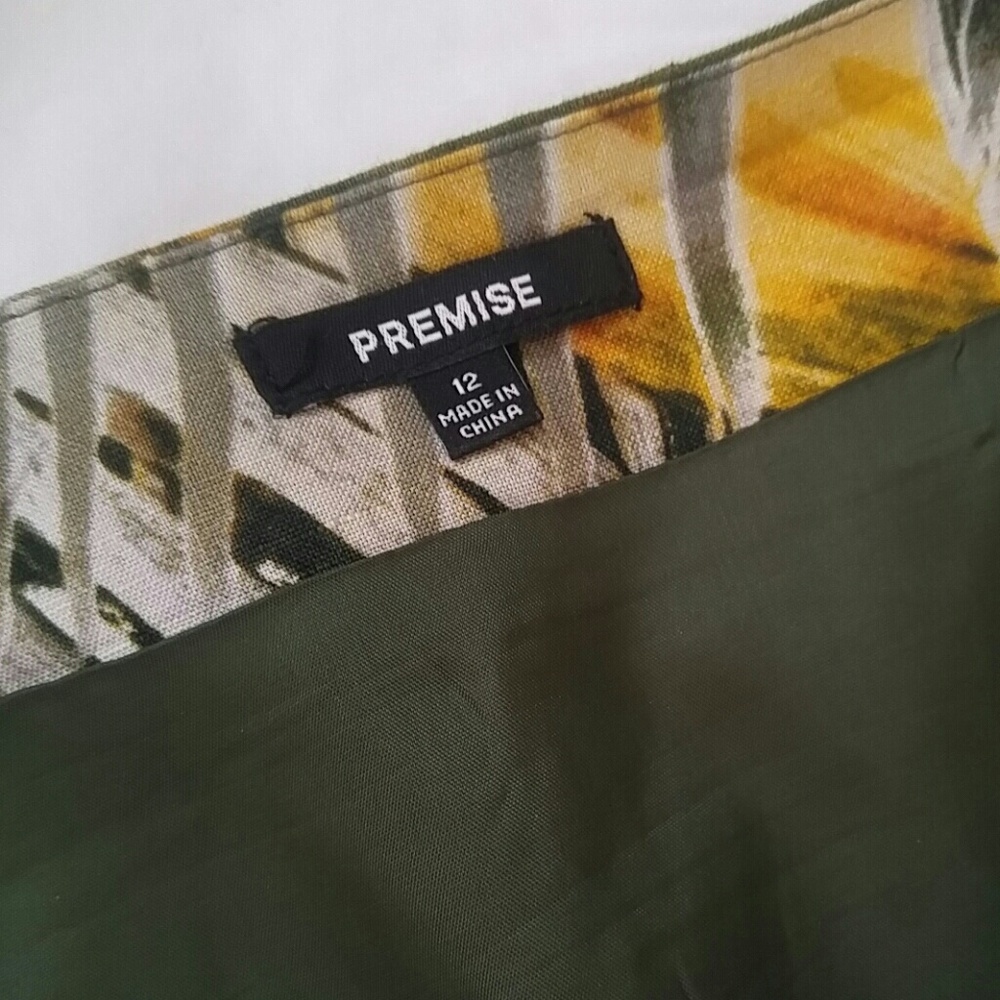 Skirt - Picture 4 of 6
